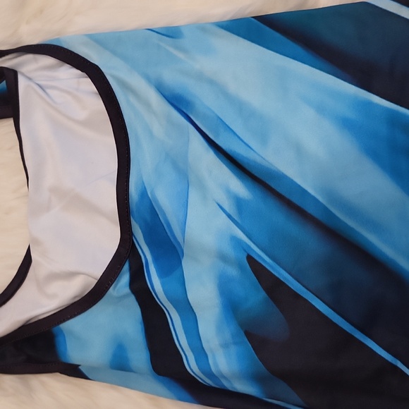 Ladies sleeveless top - Picture 8 of 8